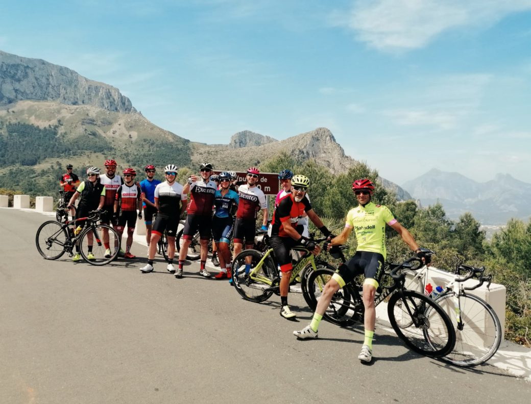 Pedalear, subir, disfrutar. Campus Montañas de la Costa Blanca